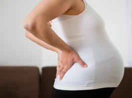 pregnant woman back pain